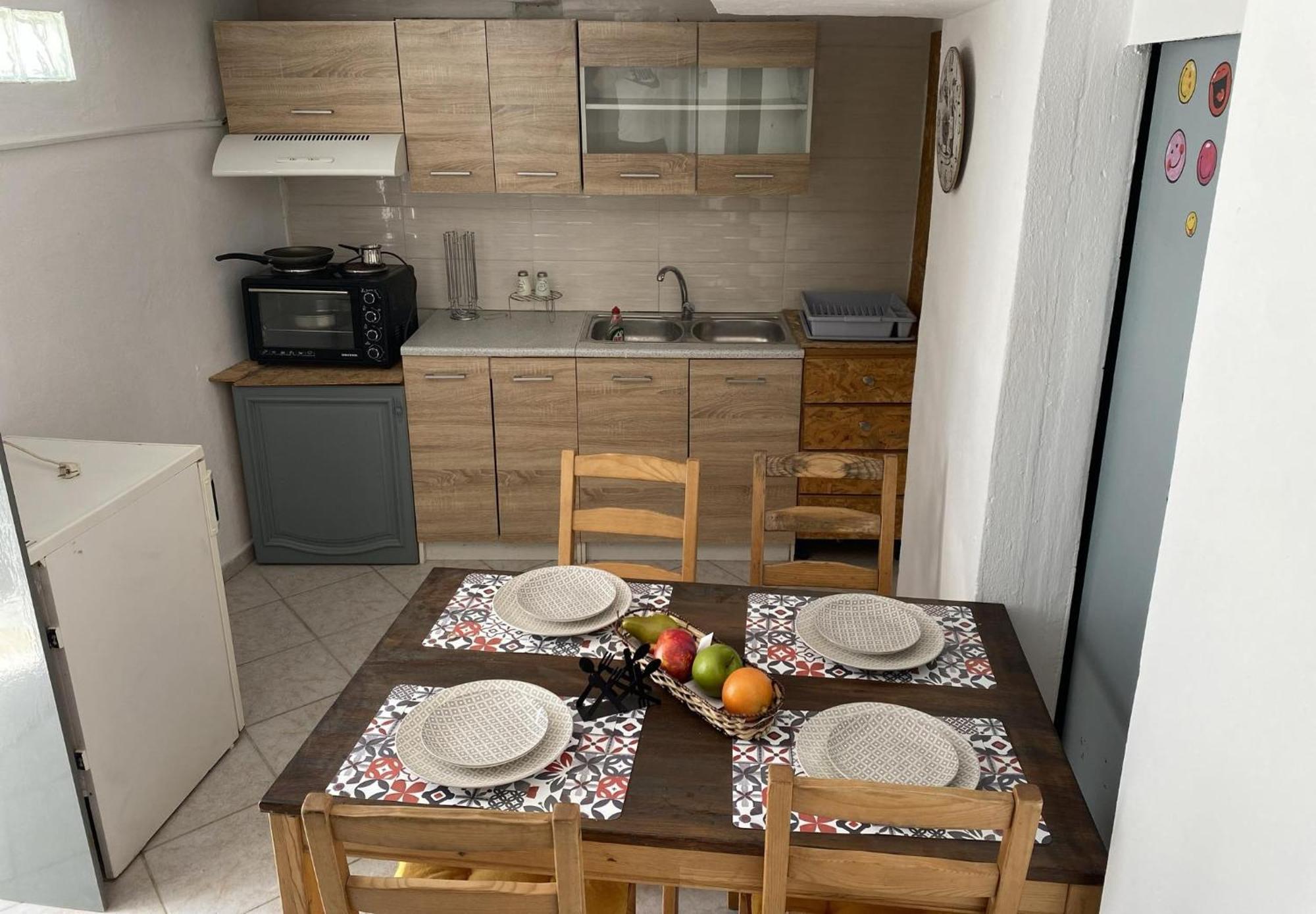 Popi'S Apartment Goníai 外观 照片